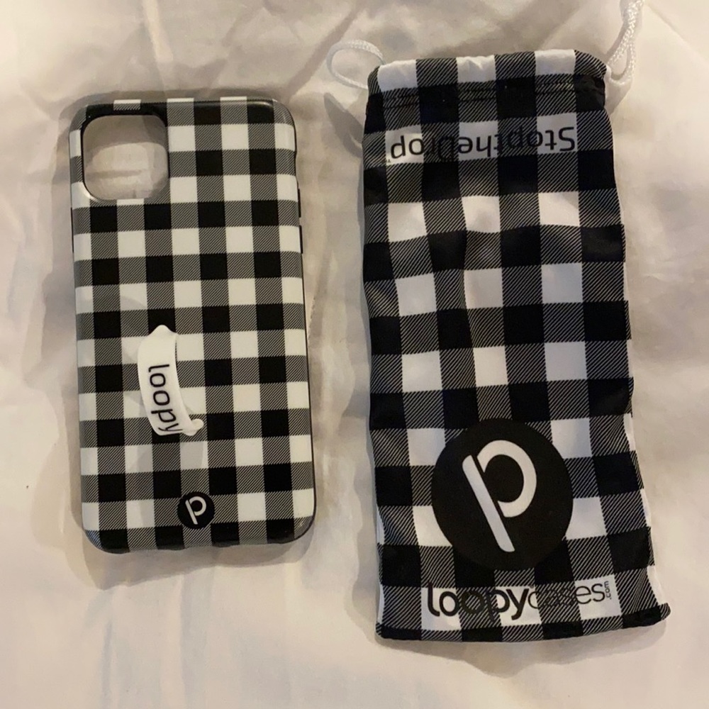 iPhone 11 Pro Max loopy case (Buffalo plaid)